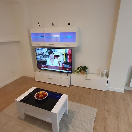 Auditorio Vicele - 2 Hab Y Sofa-Cama - Wifi - Vut-3692-As Oviedo Exterior foto