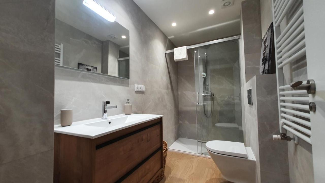 Auditorio Vicele - 2 Hab Y Sofa-Cama - Wifi - Vut-3692-As Oviedo Exterior foto